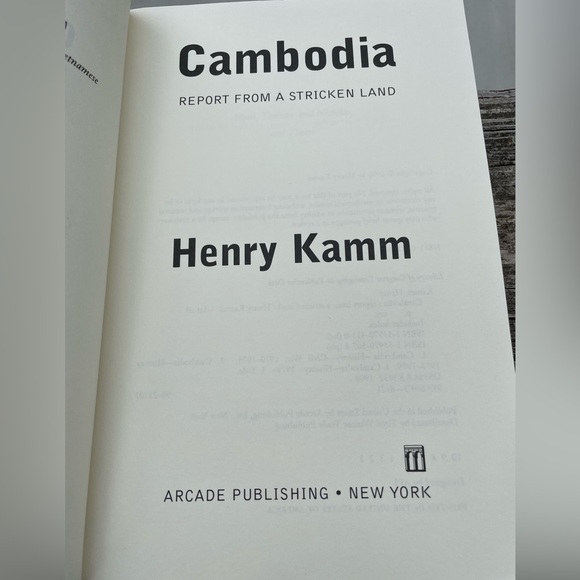 Cambodia Report from a Stricken Land Paperback 1999 1st Edition Henry Kamm Book - Picture 3 of 11